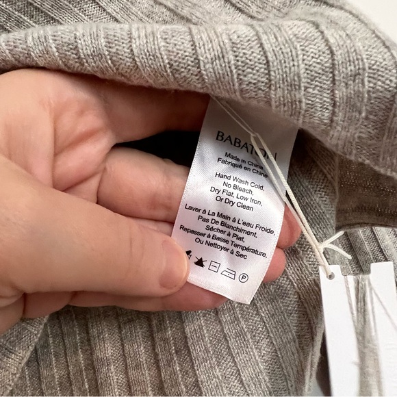 Babaton Taupe Ribbed Crop Top - Picture 4 of 4